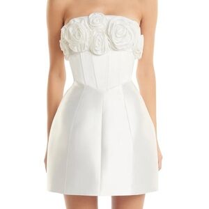 NWT Eliya the Label Tehanni Dress